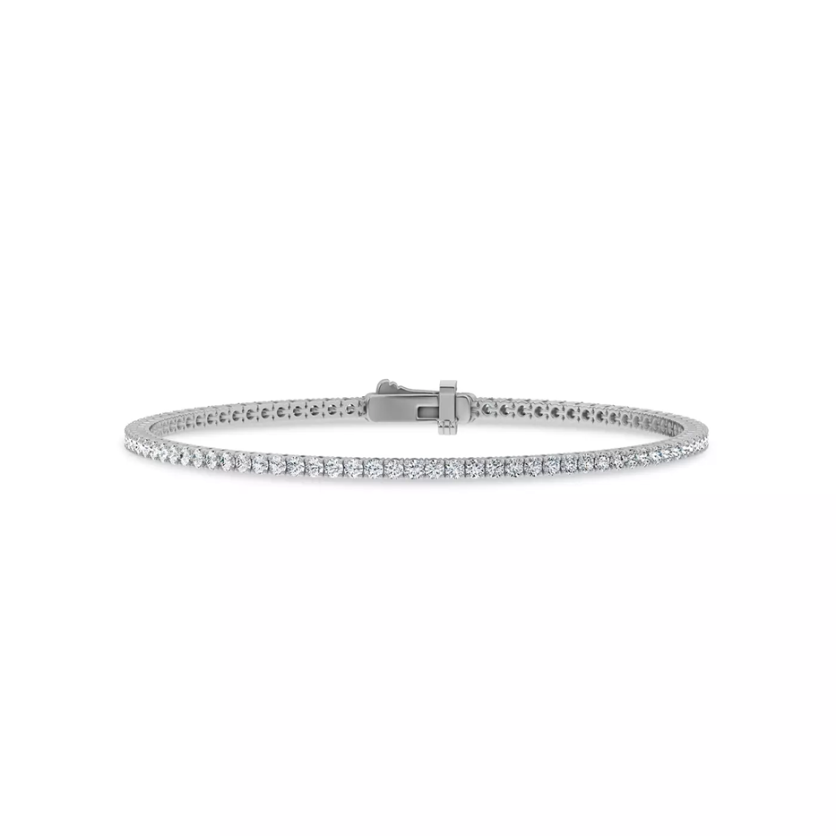 Image of the best-selling The Everyday Lab Diamond Tennis Bracelet from Rare Carat makes a great Valentine's Day gift