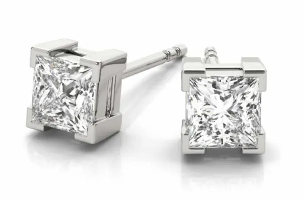 Princess cut diamond stud earrings with protective prong setting 