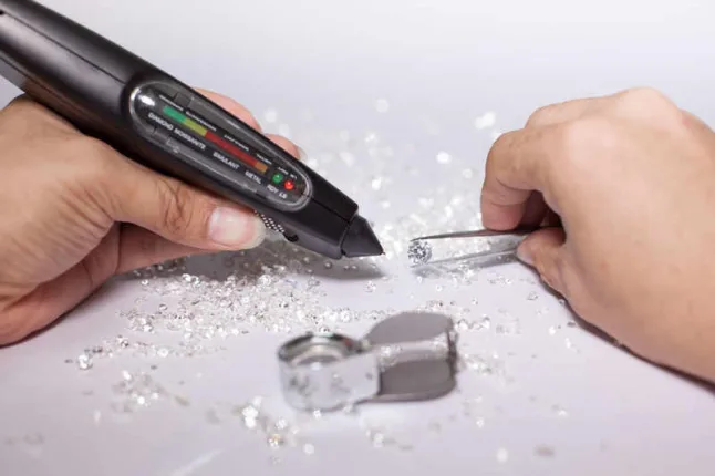 Learn more about handheld diamond testers 