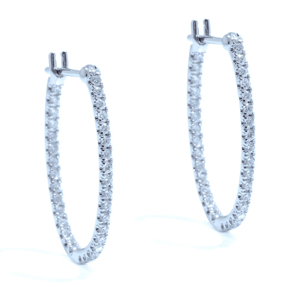4 prong basket style round diamond studs in white metal